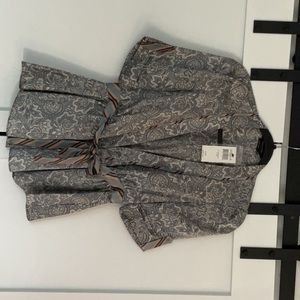 BCBG Maxazria Women’s Blouse, Size XXS